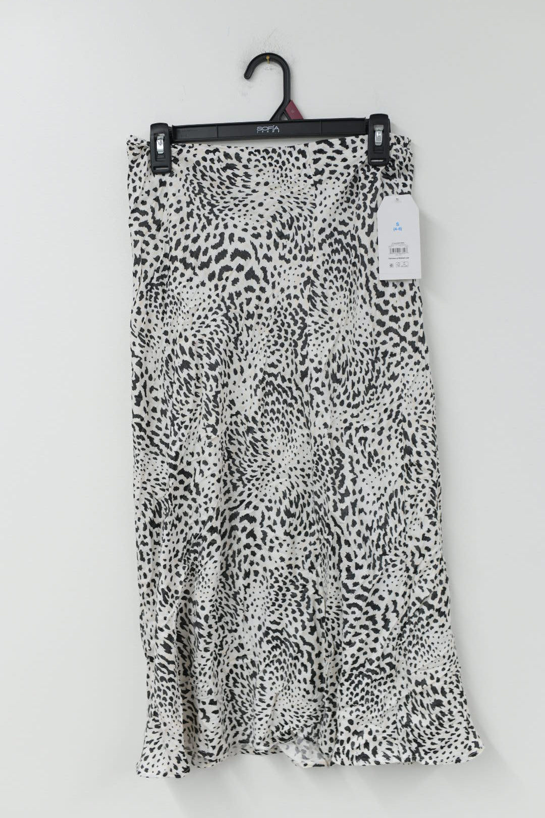 Time and Tru slip midi skirt Size S / NWT