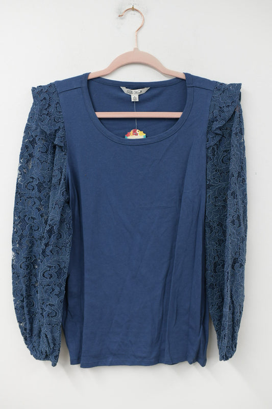 Pioneer Woman lace sleeve blouse Size S / NWT