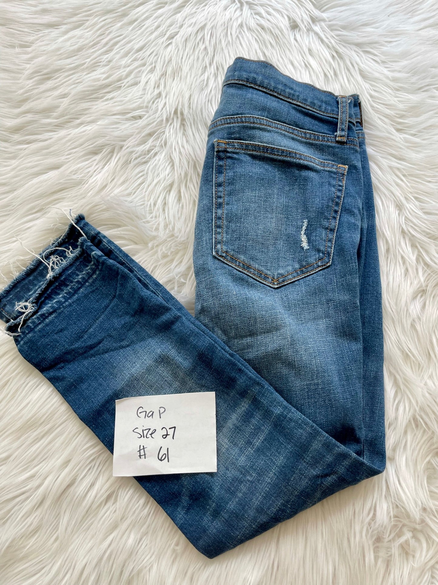 Gap jeans Size 27 /EUC