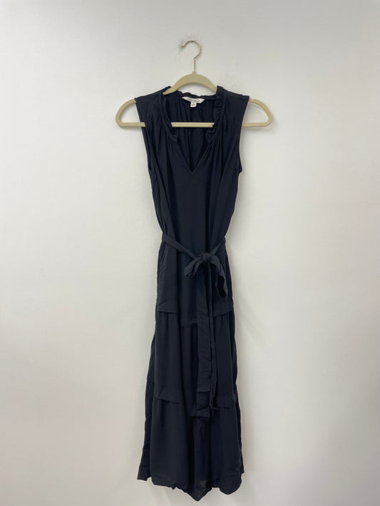 Pioneer Woman sleeveless v-neck tiered midi dress Size S / EUC