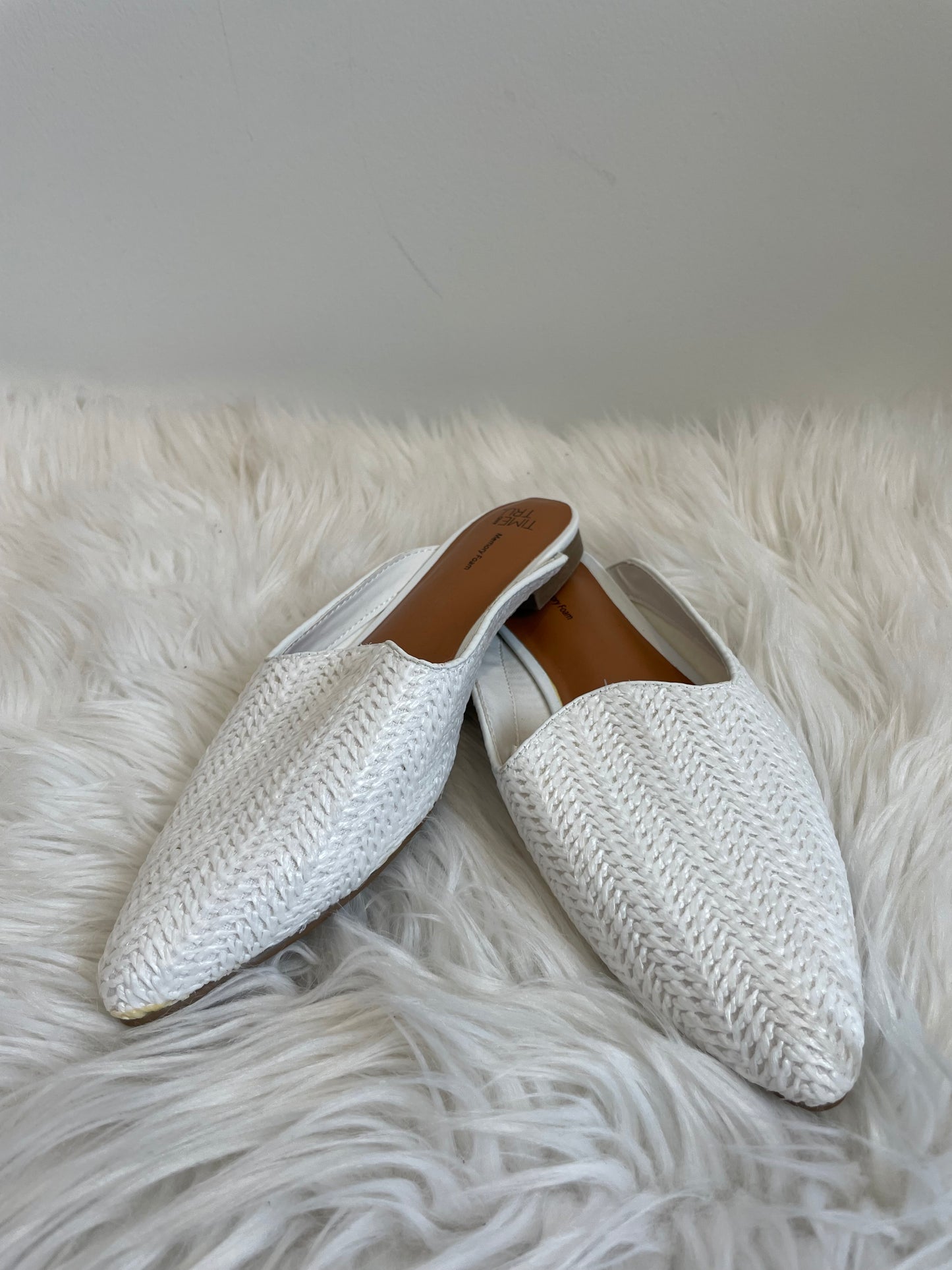 Time and Tru slip on flats Size 7