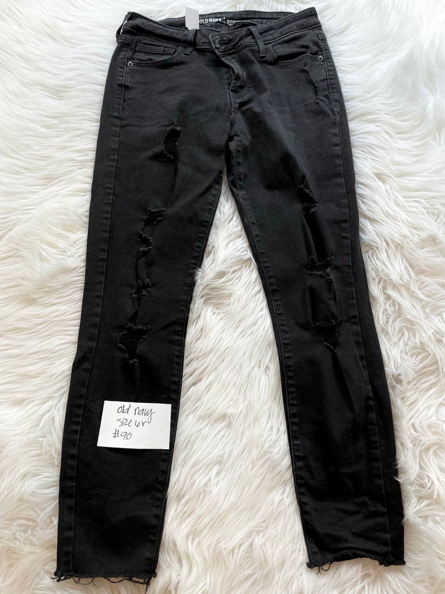Old Navy Rockstar Skinny jeans Size 6r/ EUC