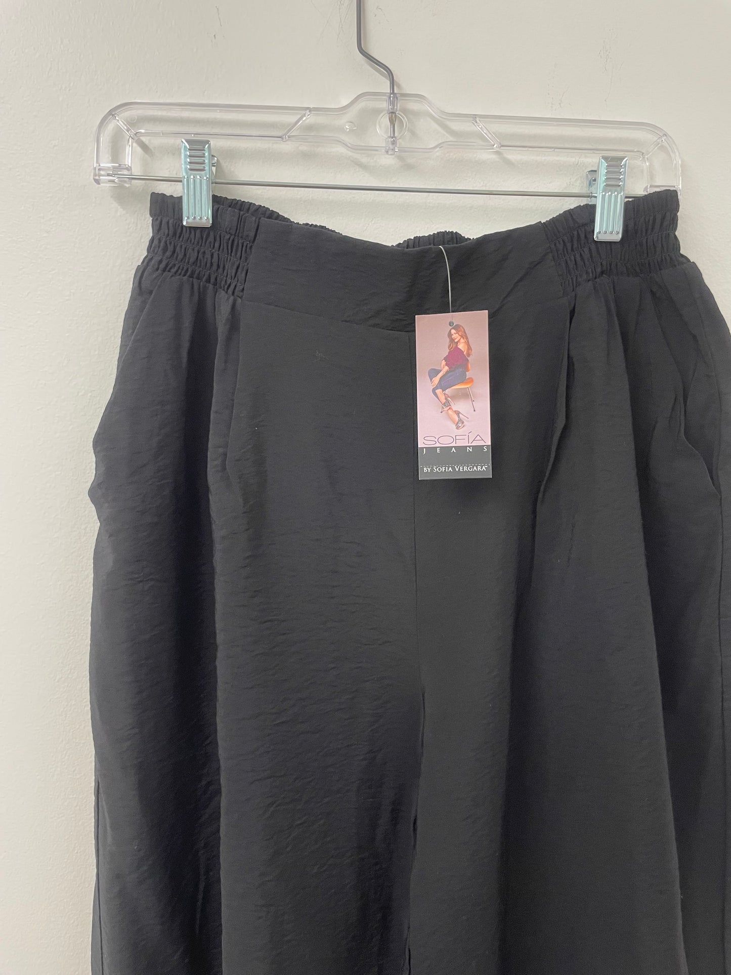 Sofia drape wide leg pant Size S / NWT