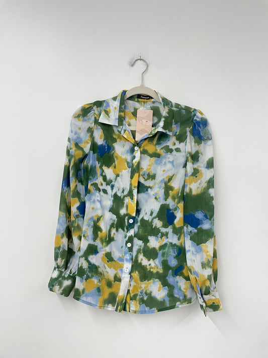 Amazon long sleeve button down blouse Size S /NWT