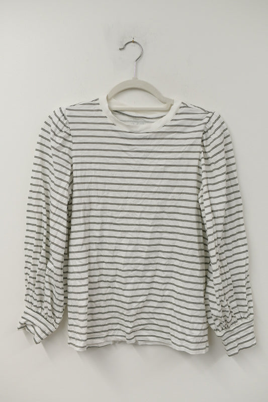 Maurice’s stripped lantern sleeve tee  Size S/ NWT