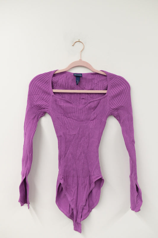 Scoop ribbed sweater body suit Size M /EUC