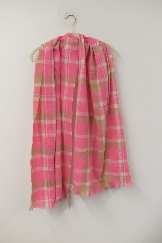 Time and Tru Scarf / NWT