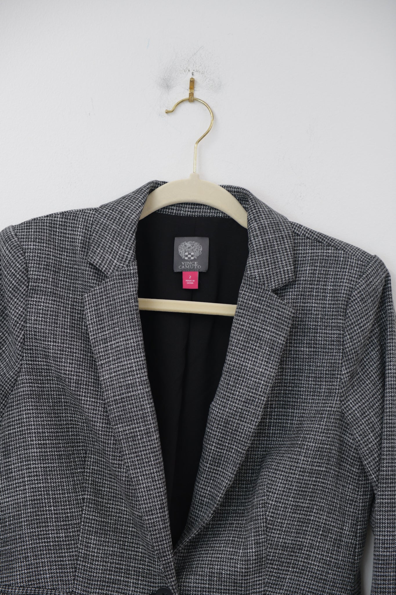 Vince Camuto blazer Size 2 / EUC
