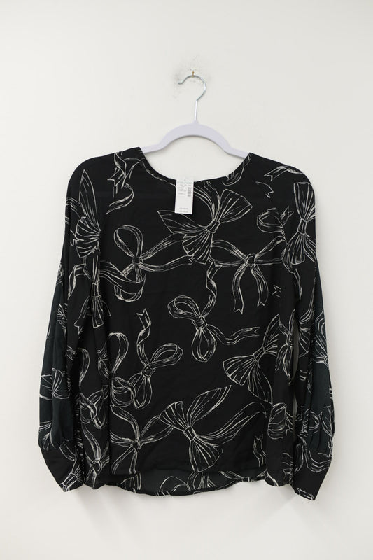 Maurice’s bow print blouse Size S \ NWT