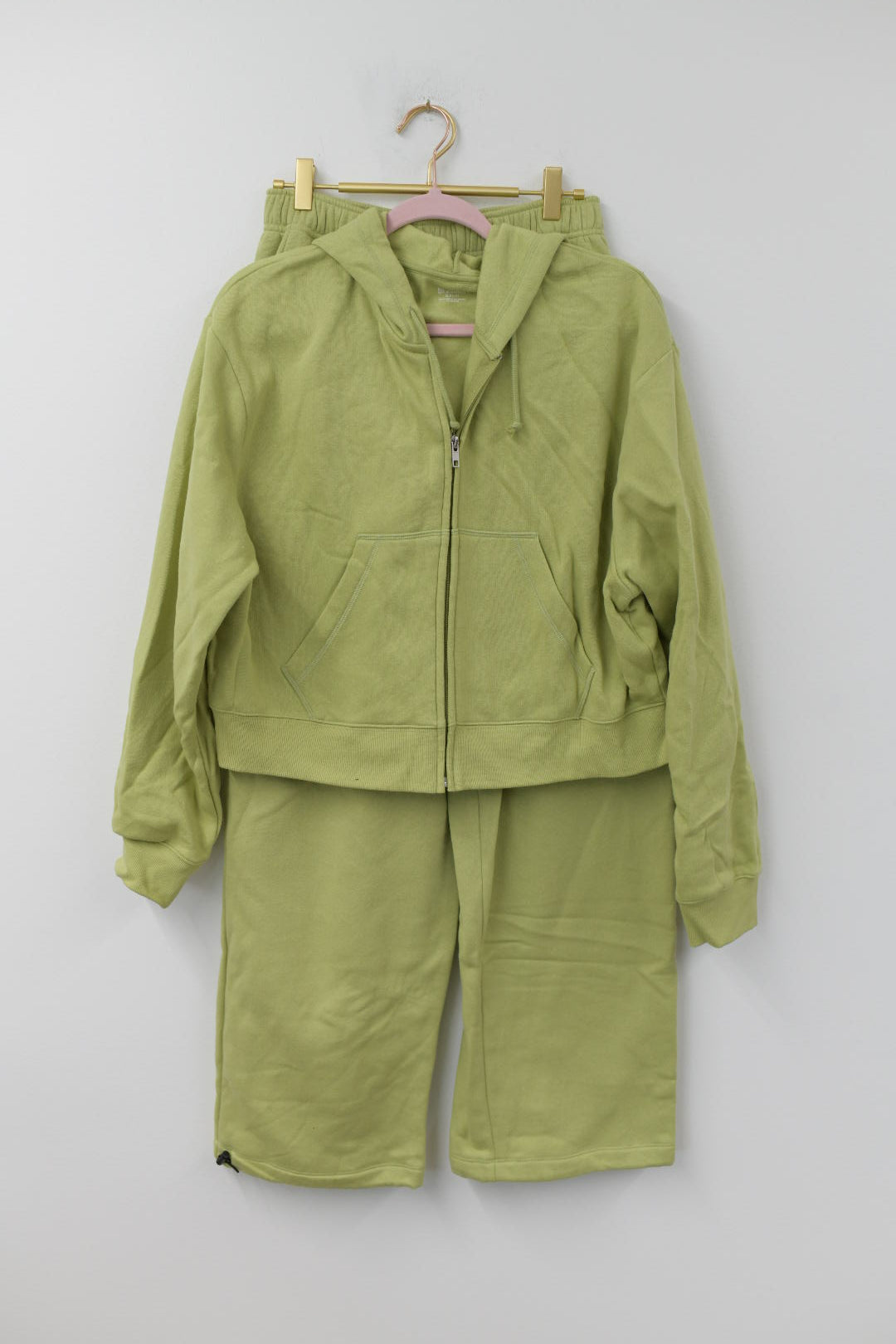 No Boundaries zip up jacket Size XL /sweatpants Size S set  /EUC