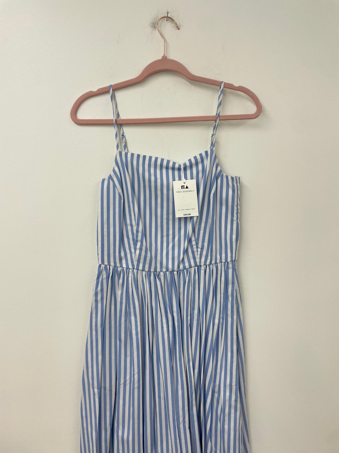 Free Assembly square neck maxi dress Size XS / NWT