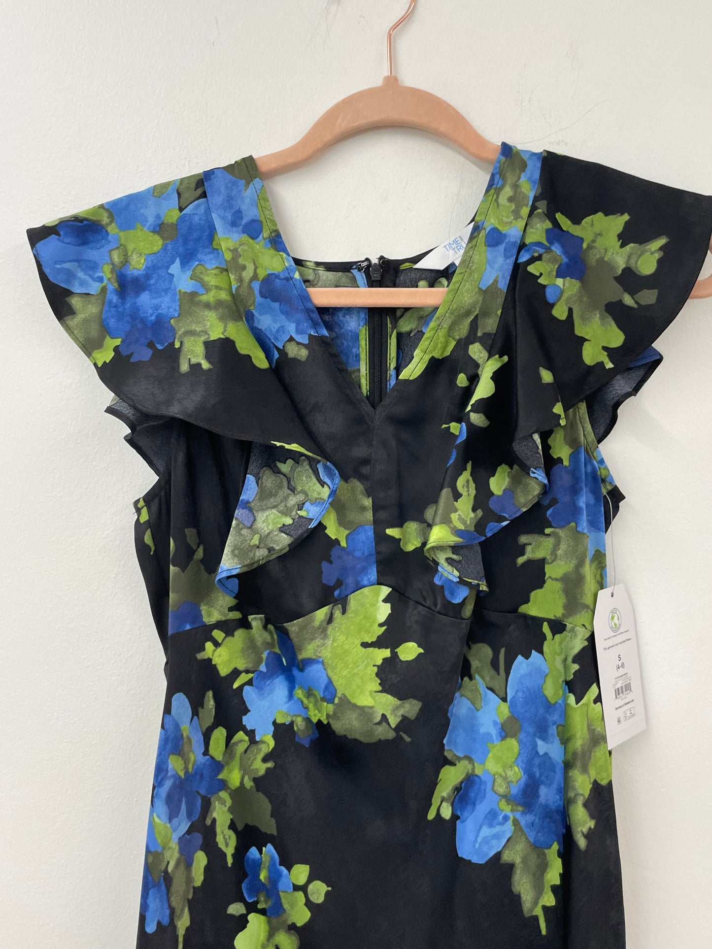 Time and Tru flutter sleeve satin midi dress Size S / NWT