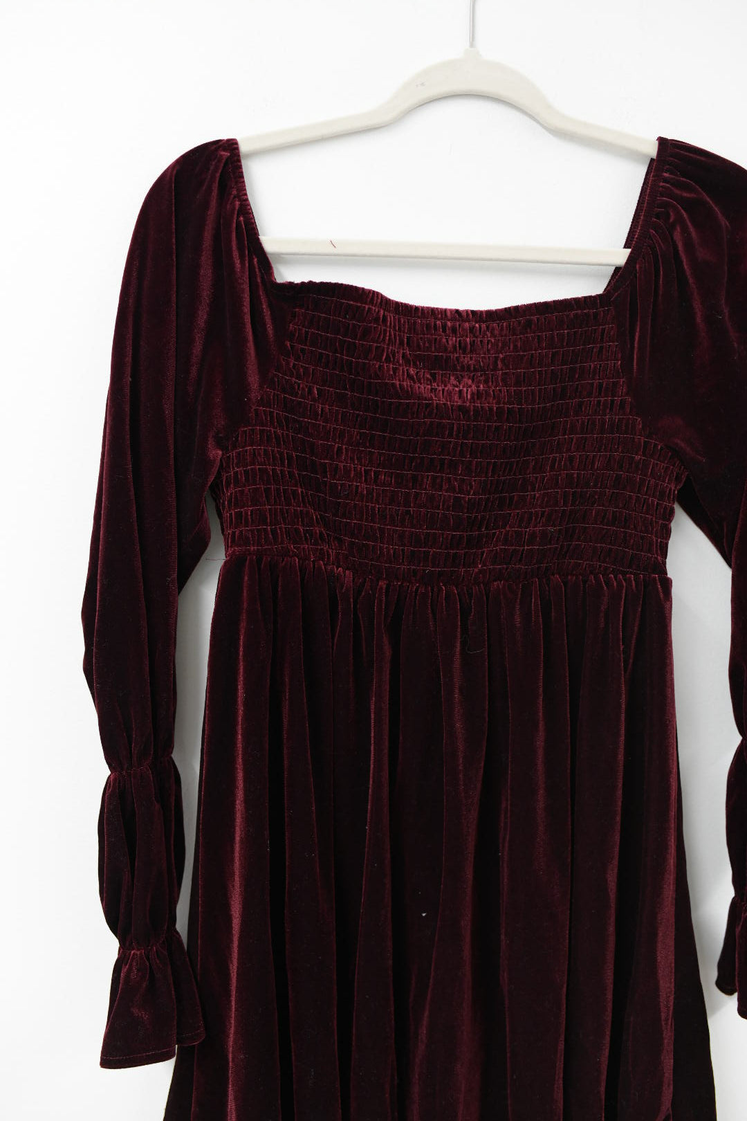 Celebrity Pink velvet mini dress Size M / EUC