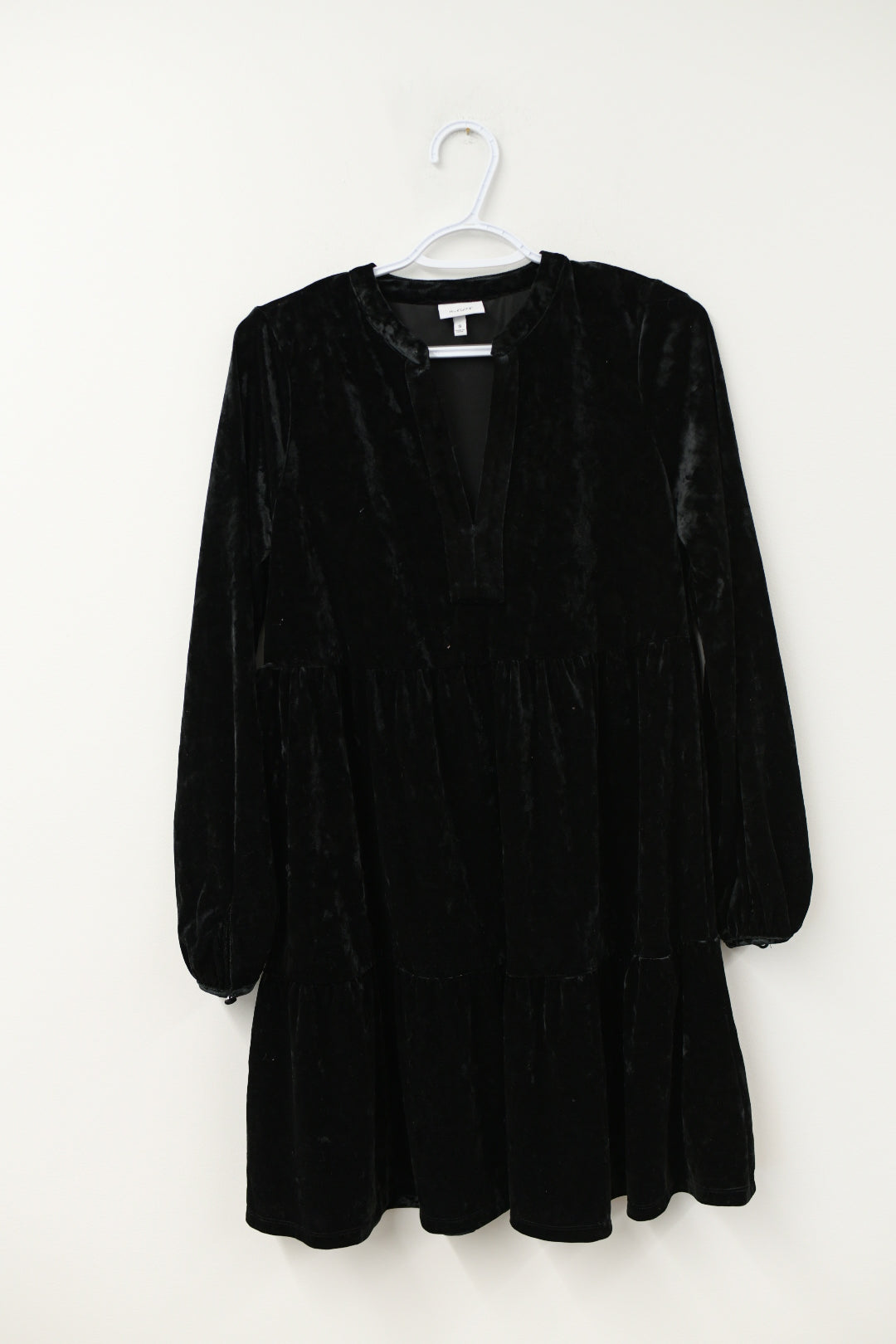 The Get velvet tiered mini dress Size S / EUC