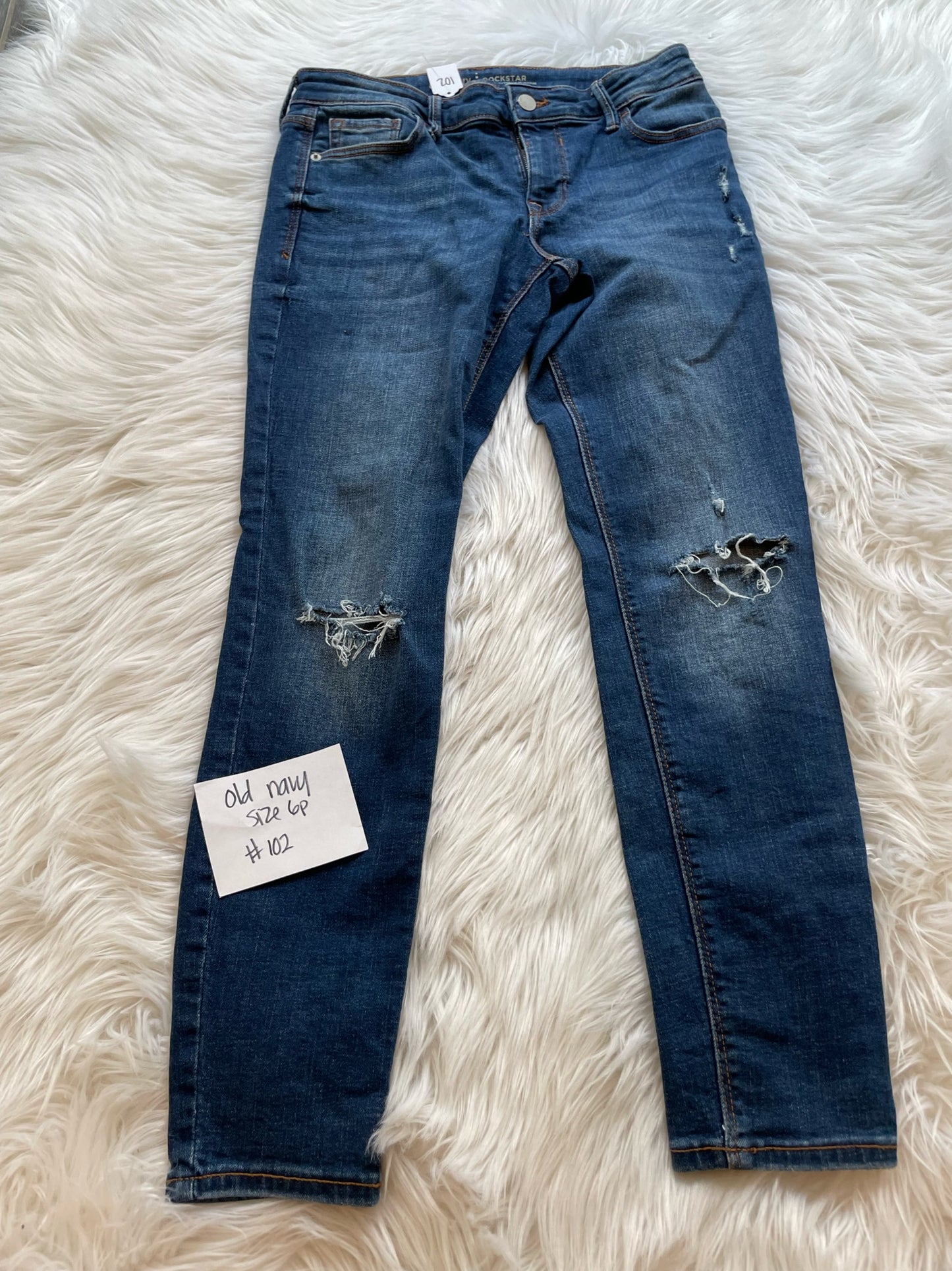 Old Navy Rockstar skinny  Size 6p/ EUC
