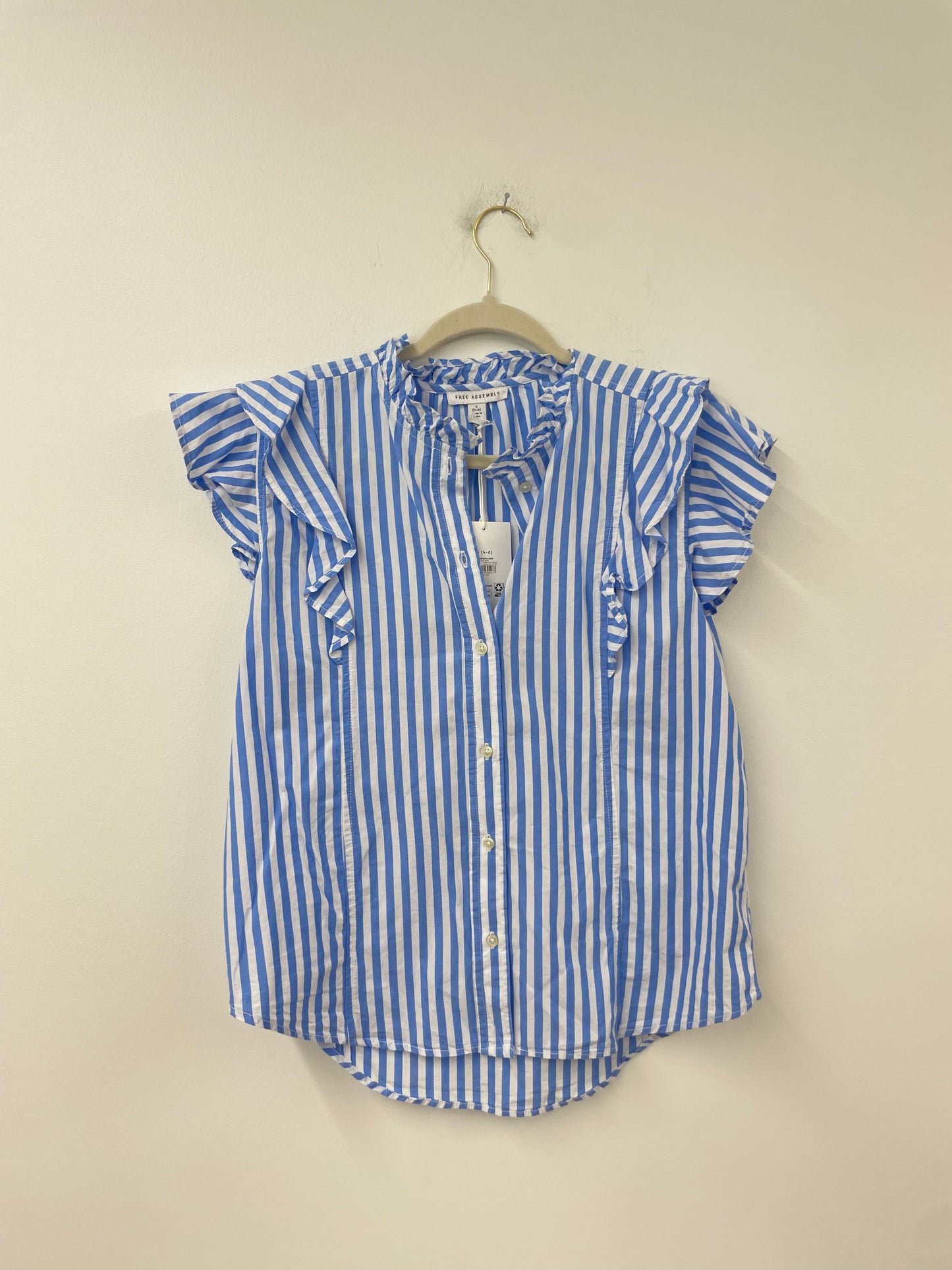 Free Assembly ruffle top Size S / NWT