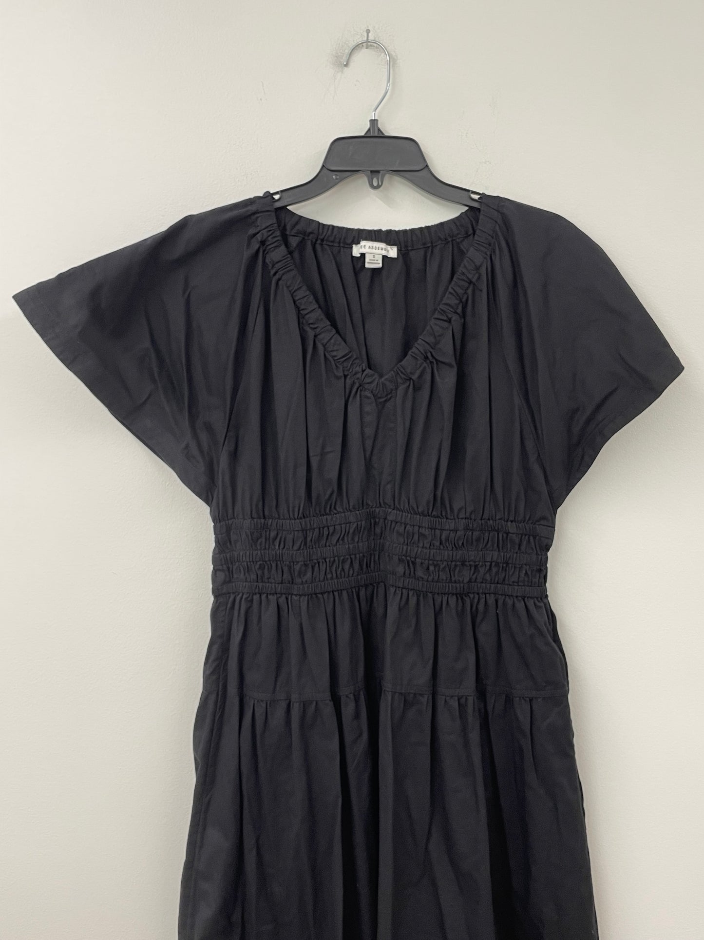 Free Assembly midi dress Size S / EUC