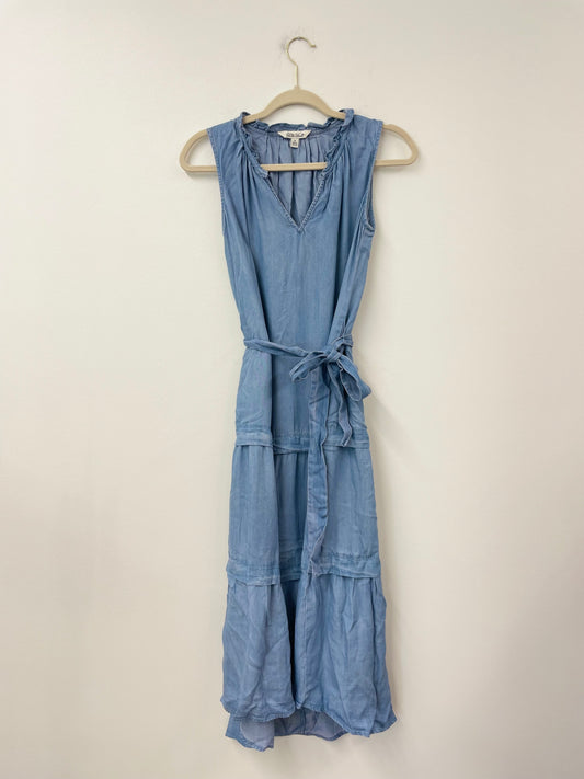 Pioneer Woman sleeveless v-neck tiered midi dress Size S / EUC