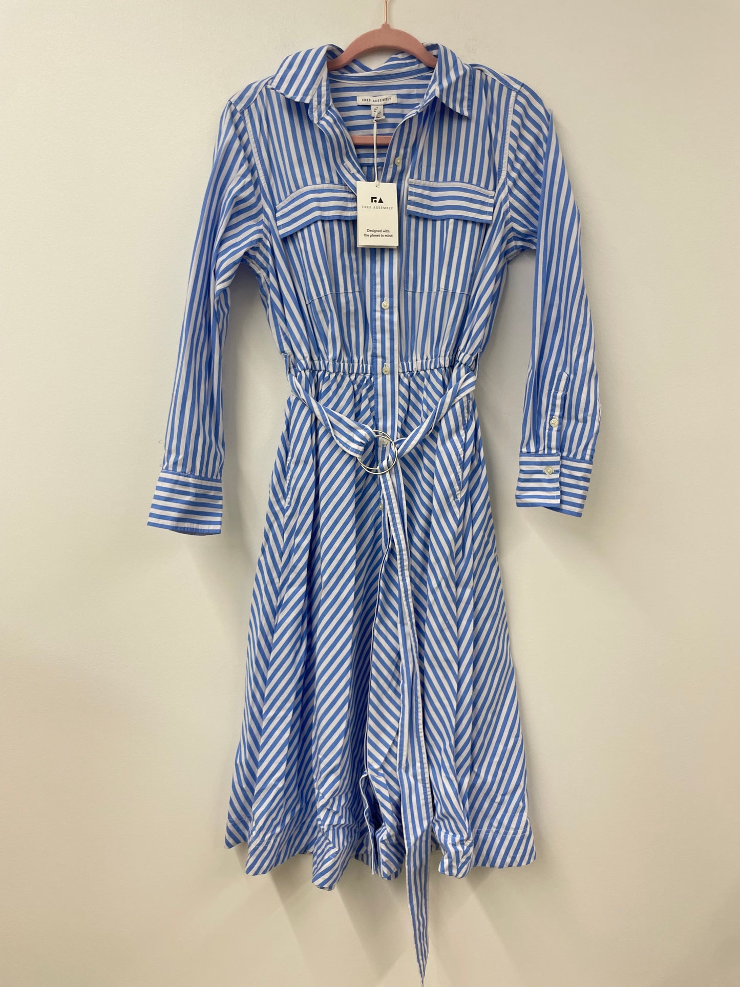 Free Assembly belted midi dress Size S / NWT