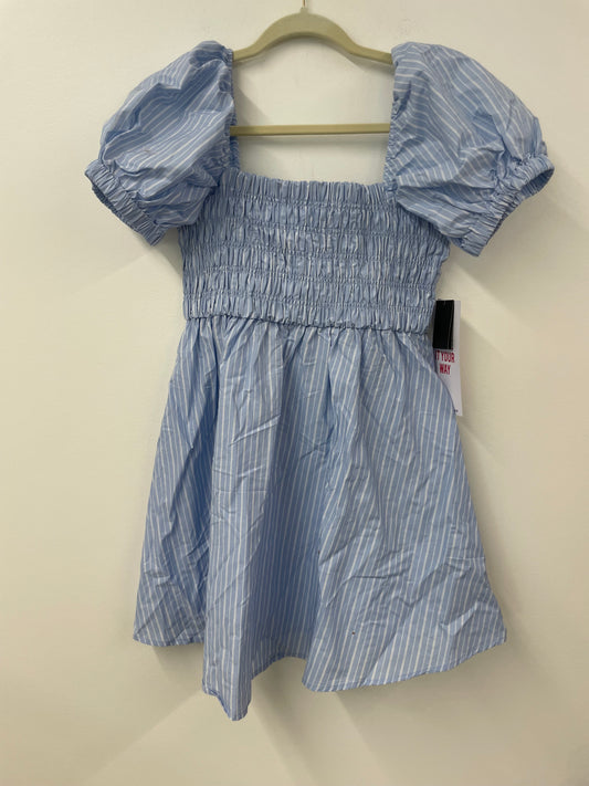 Celebrity Pink smocked mini dress Size M / NWT