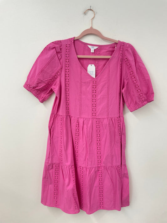Time and true eyelet detail v neck mini dress Size XS / EUC