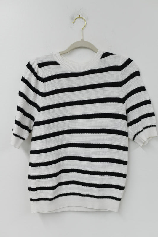 Free Assembly puff shoulder sweater shirt Size S / NWT