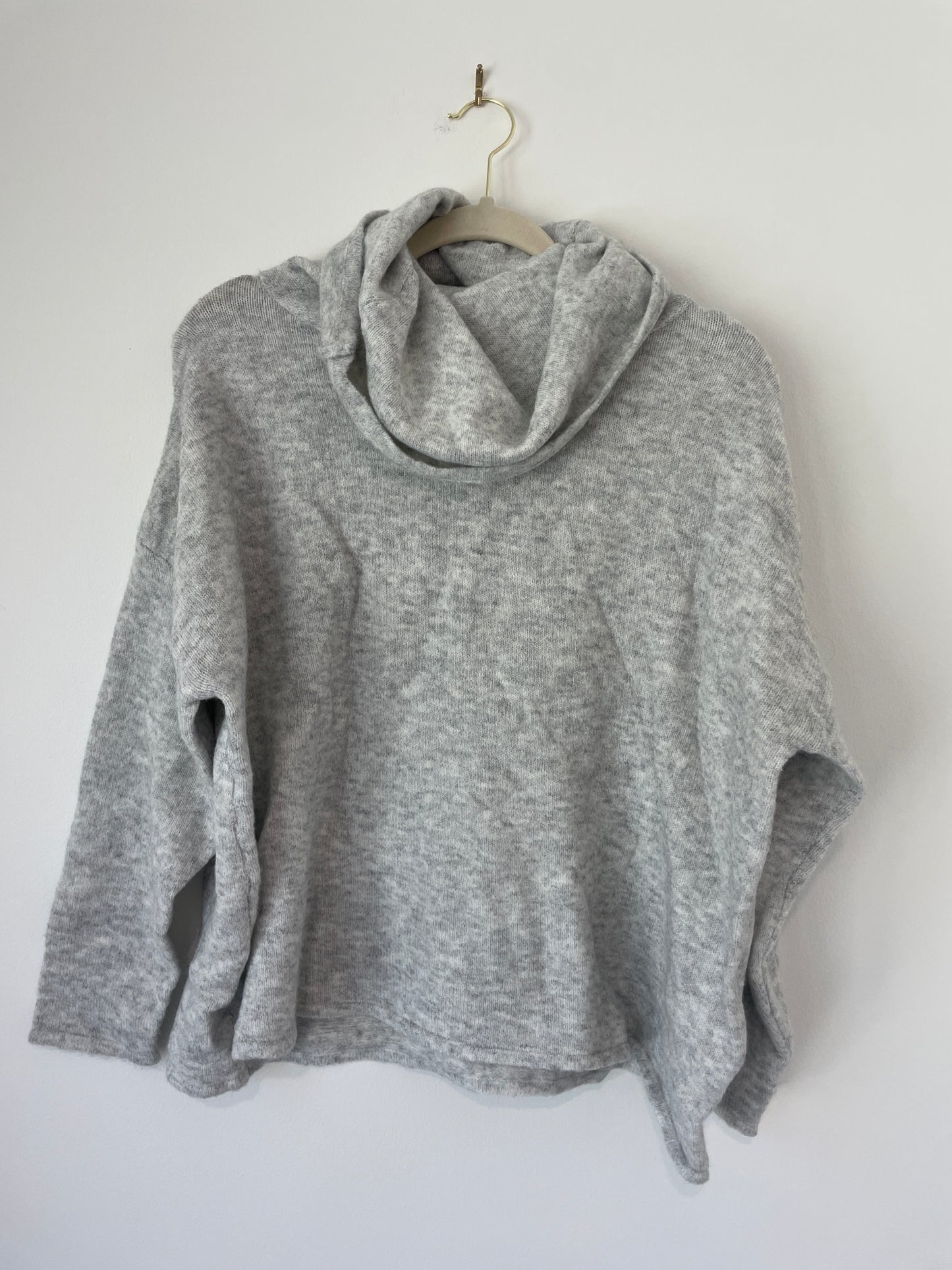Dreamers turtleneck sweater Size S / EUC