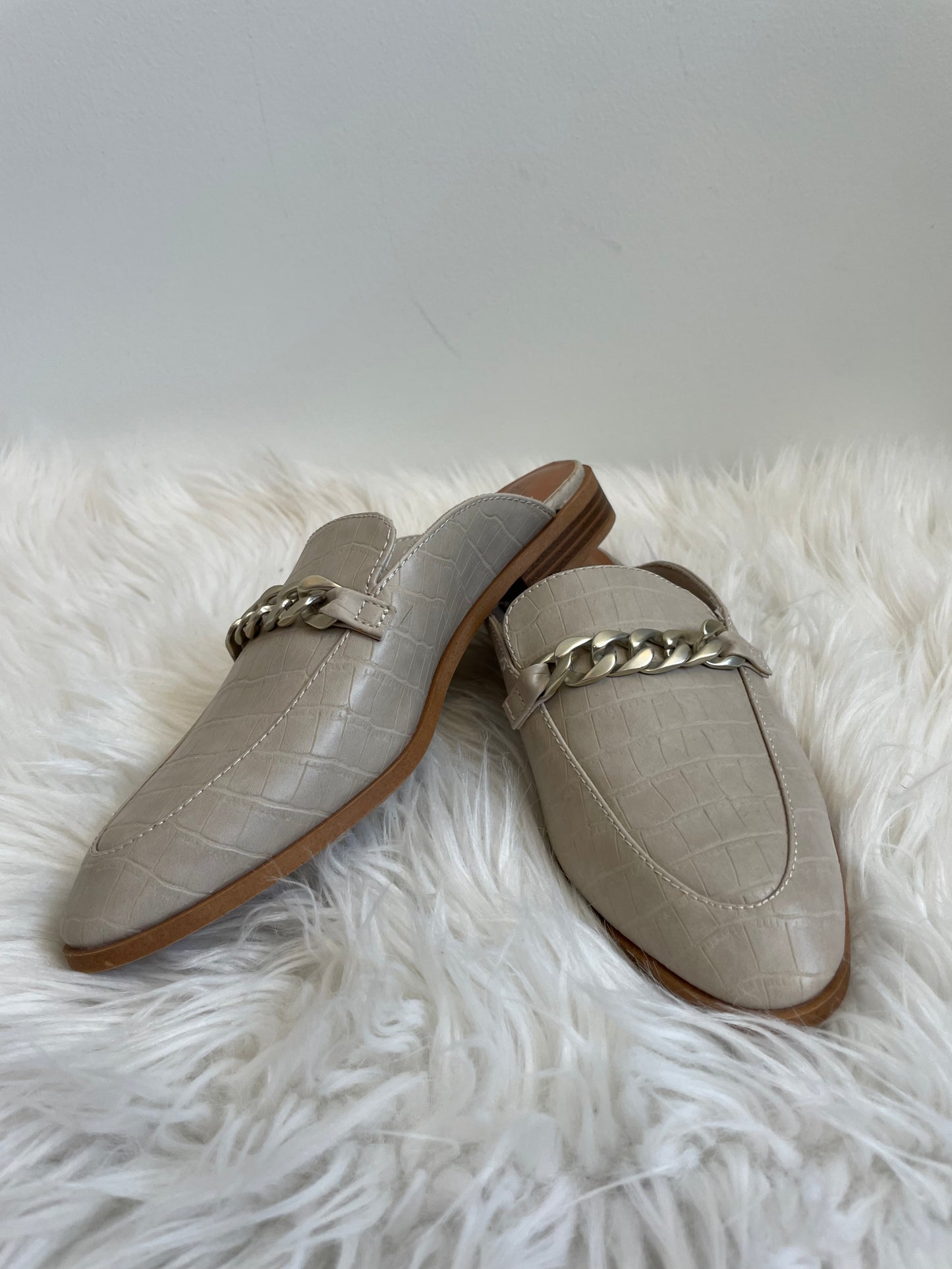Time and Tru mules Size 8