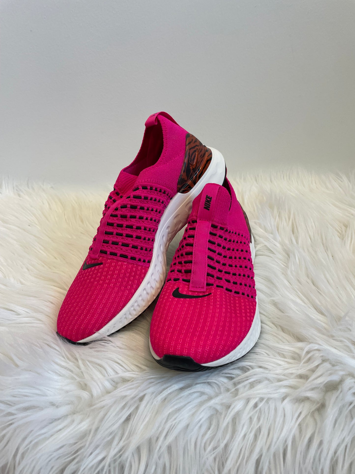 Nike hot pink slip on tennis shoes Size 8.5 New