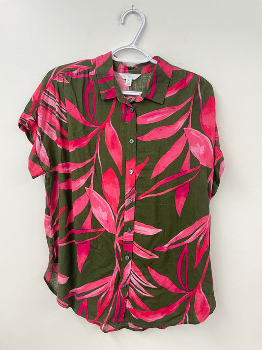 Time and Tru button down shirt Size S / NWT