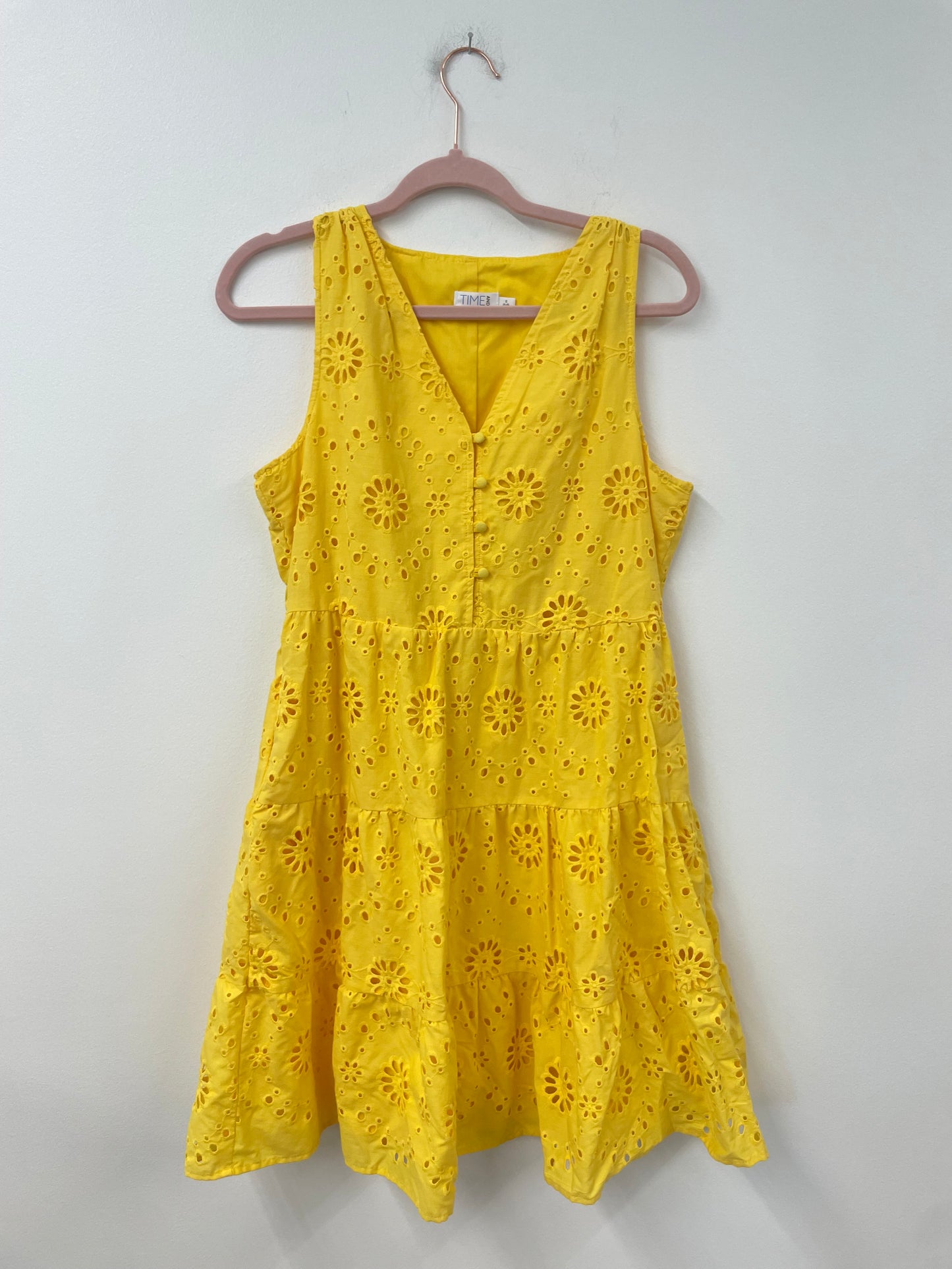 Time and Tru eyelet sleeveless mini dress Size S / EUC