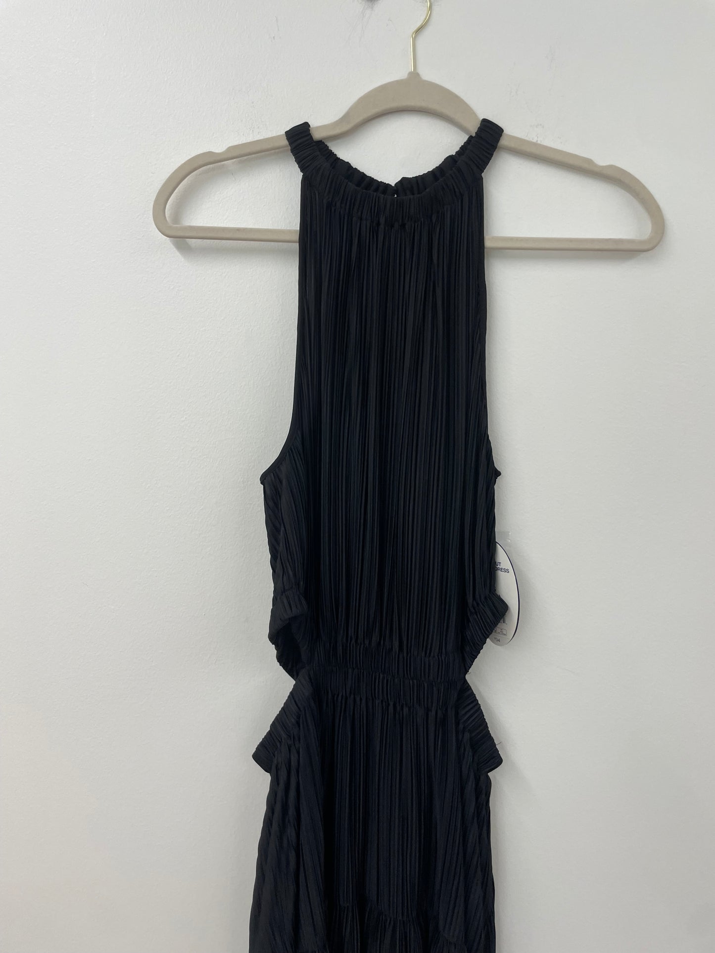 Scoop cutout halter maxi dress Size S  / NWT