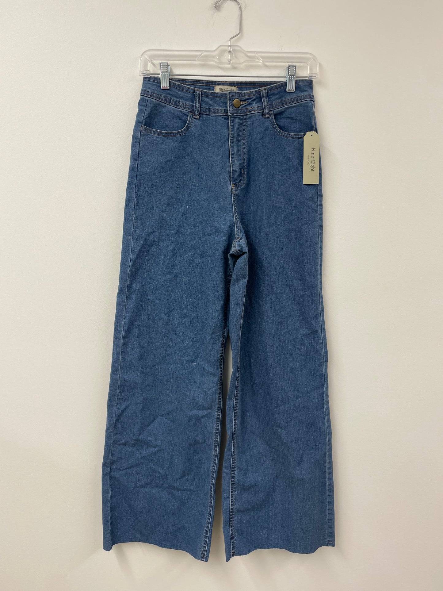 Nine eight New York  Size 4 / NWT
