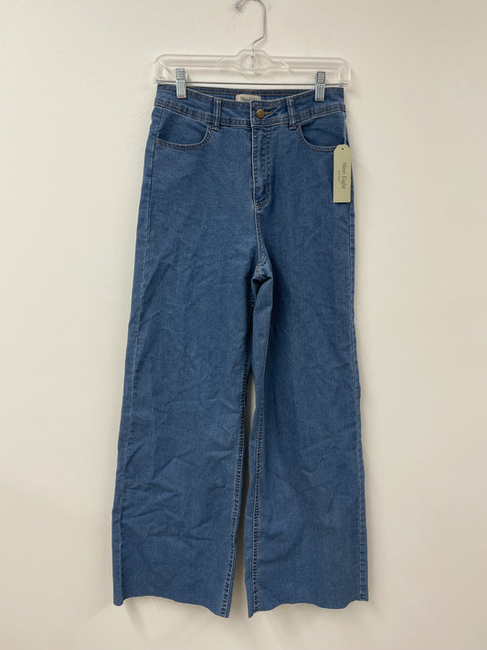 Nine eight New York  Size 4 / NWT