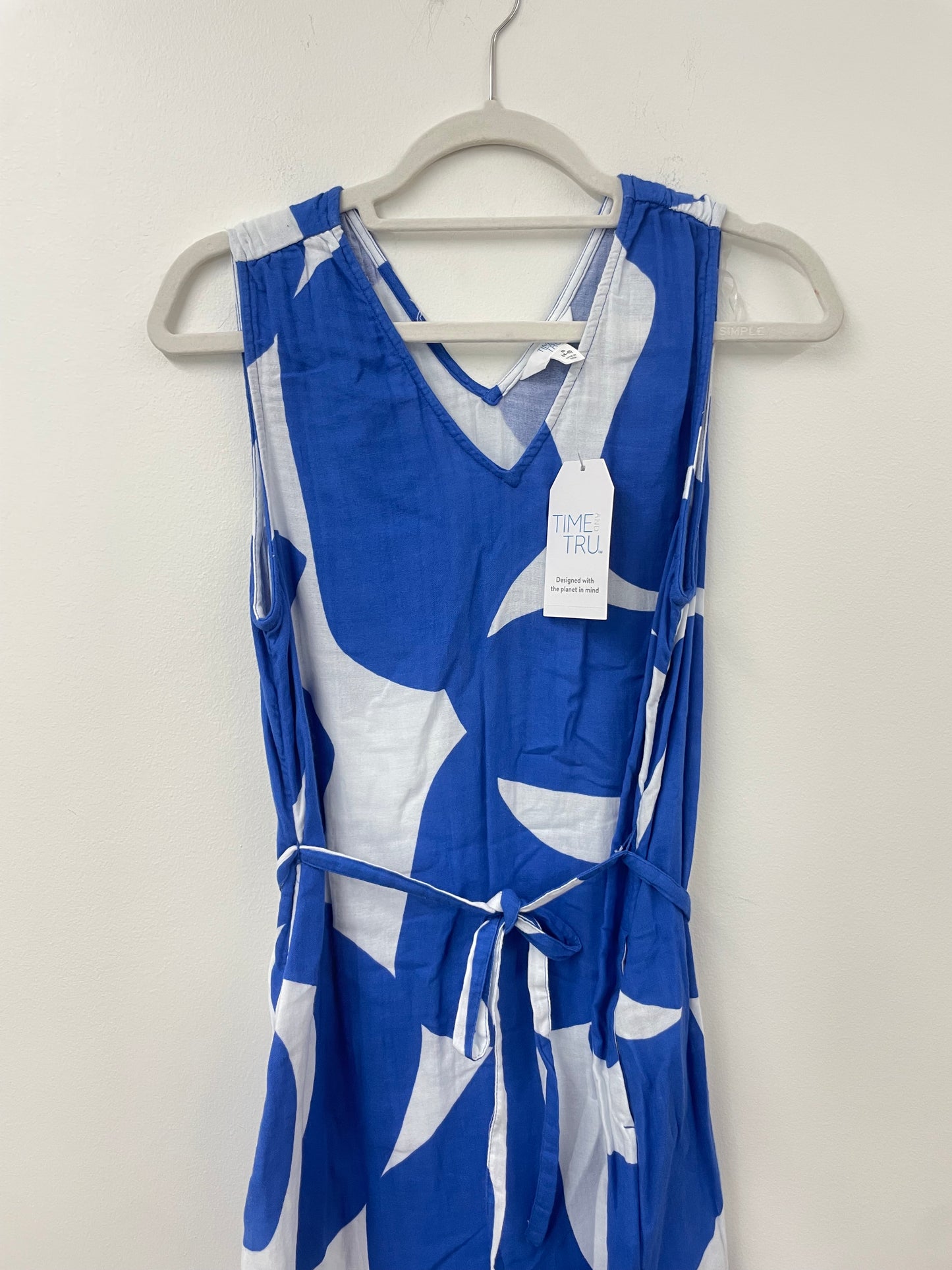 Time and Tru v-neck midi dress Size S/ NWT