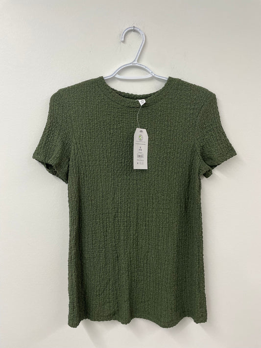 Time and Tru pucker tee Size S / NWT