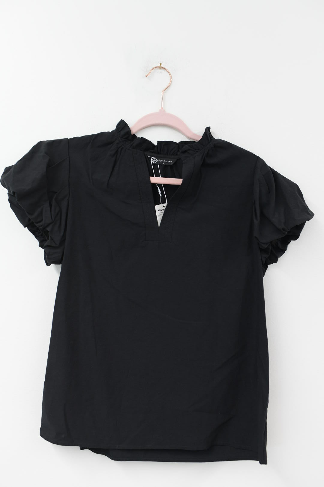 Pretty Gardens vneck poplin sleeve top Size S / NWT