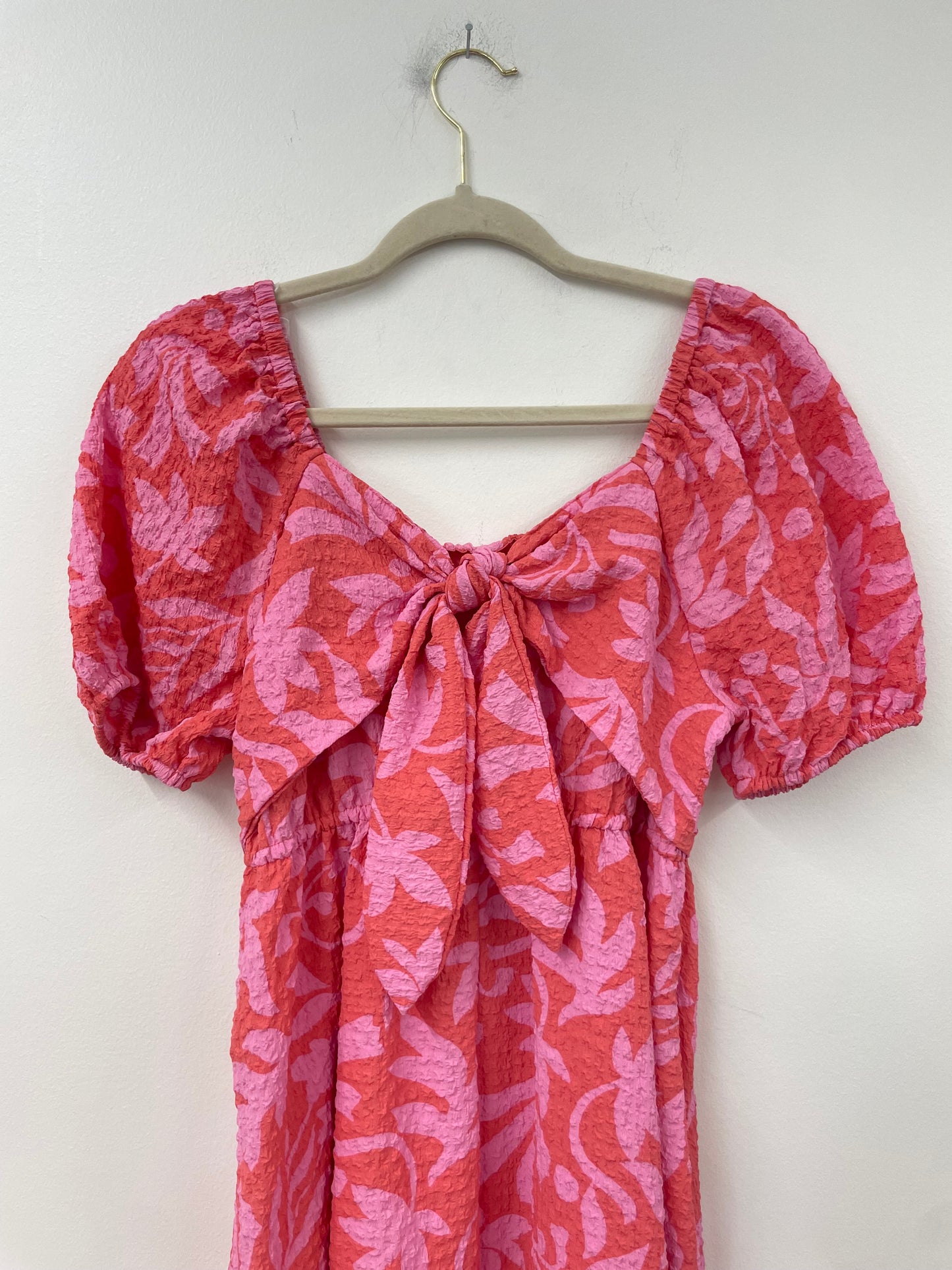Time and Tru tie back puffed sleeve mini dress Size S /EUC