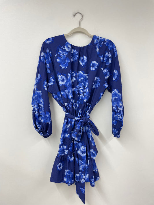 Scoop long sleeve fit and flare mini  dress Size S / EUC