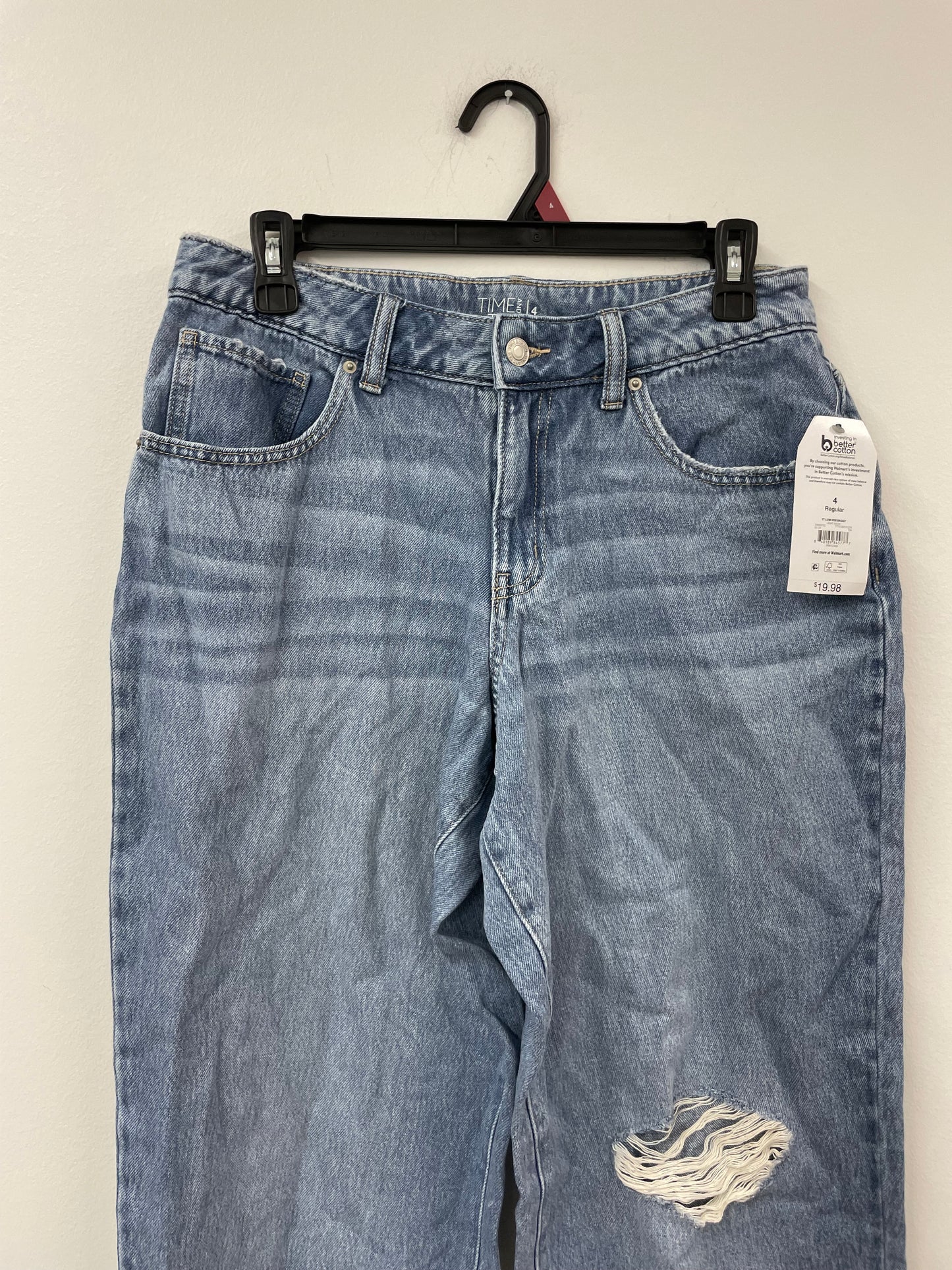 Time and Tru low rise baggy jeans Size 4 / NWT