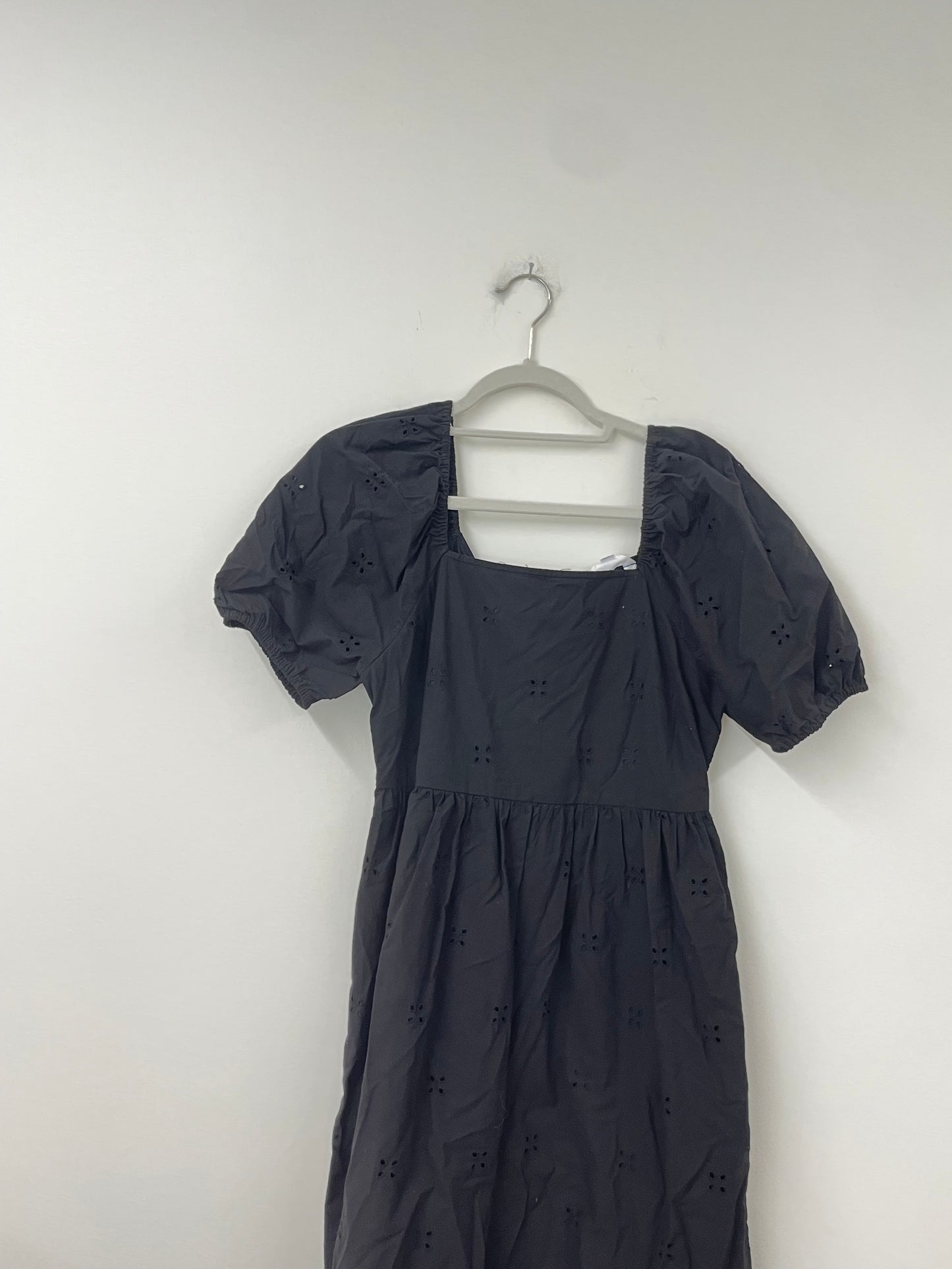 Time and Tru eyelet midi dress Size S / NWT