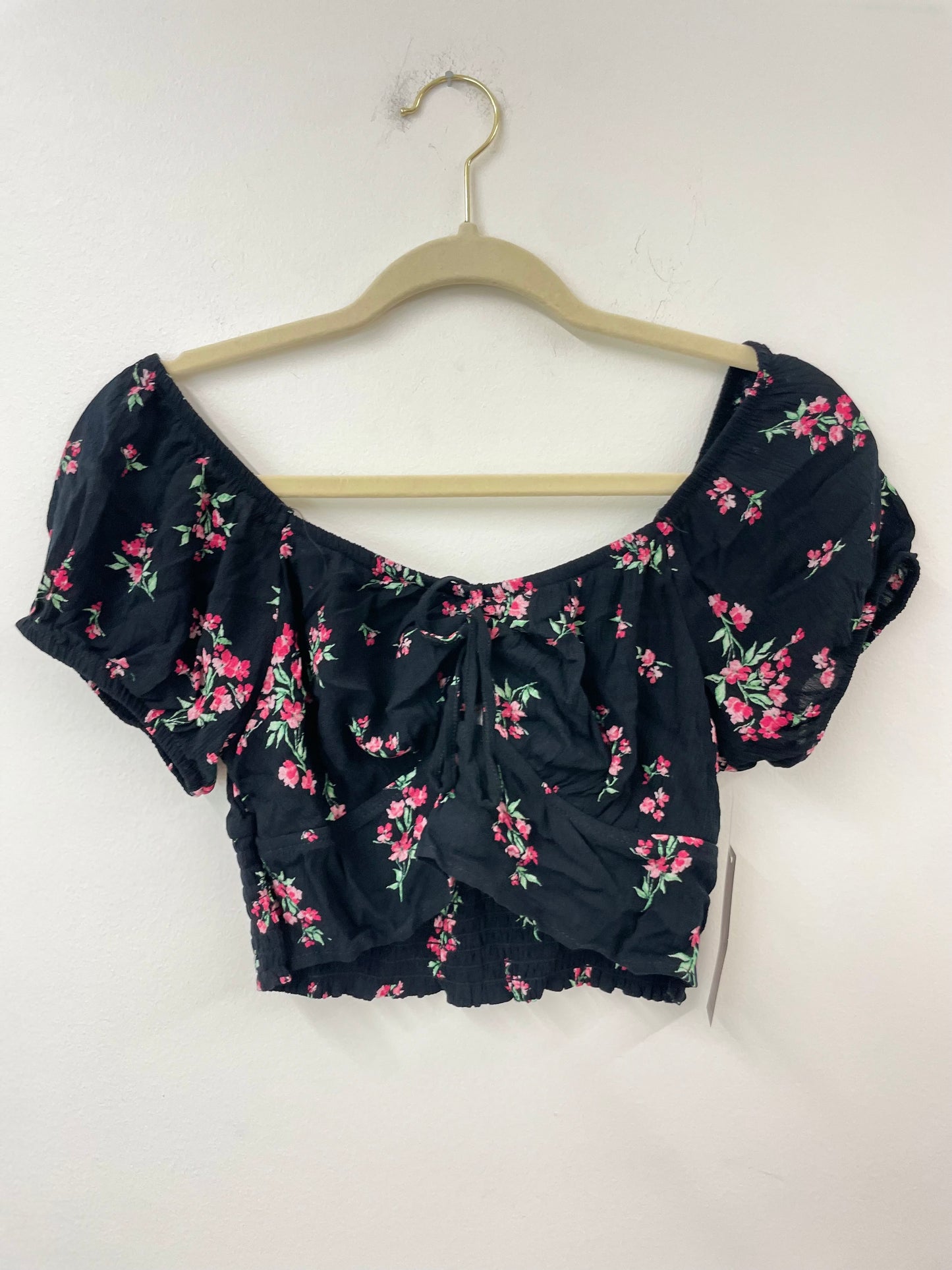 No Boundaries floral top& skirt set Size M / NWT