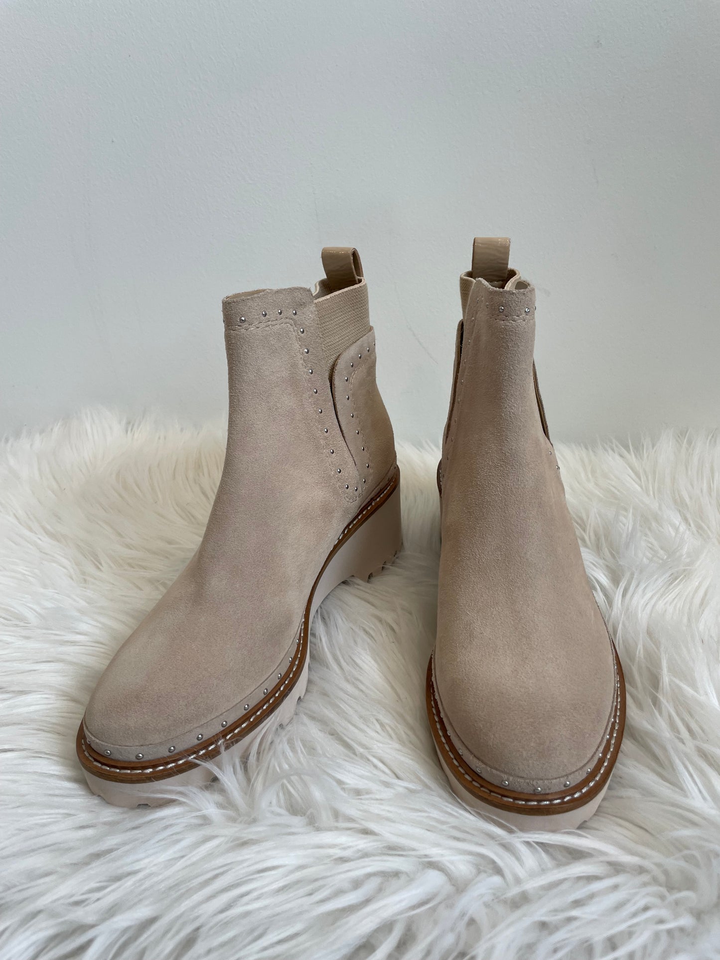 Dolce Vita booties Size 8.5