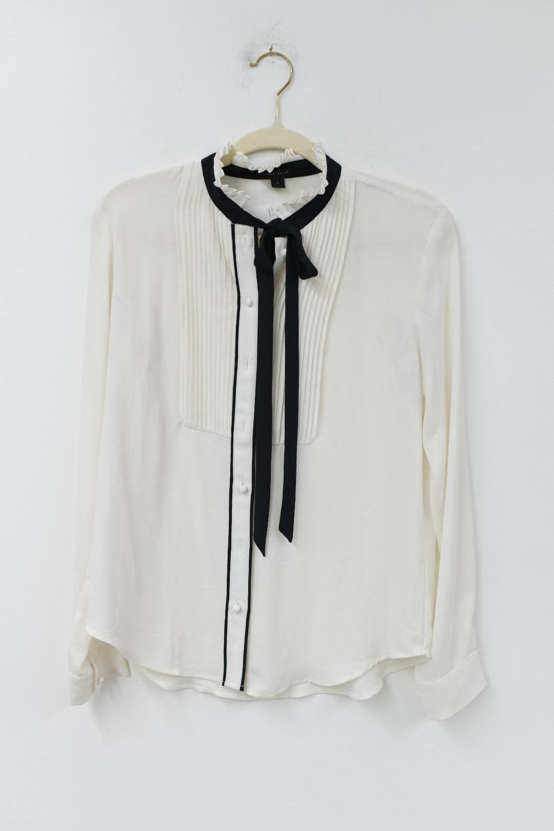 Ann Taylor long sleeve blouse Size S / NWT