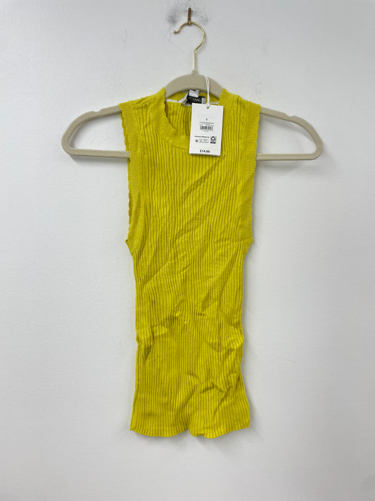 Free Assembly scalloped trim sweater tank Size S / NWT