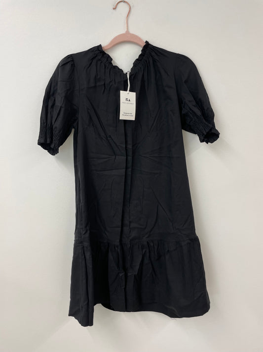 Free Assembly ruff neck midi dress Size S / NWT