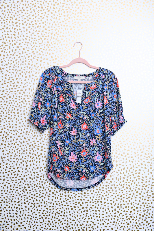 Loft floral v neck blouse Size S \  NWT