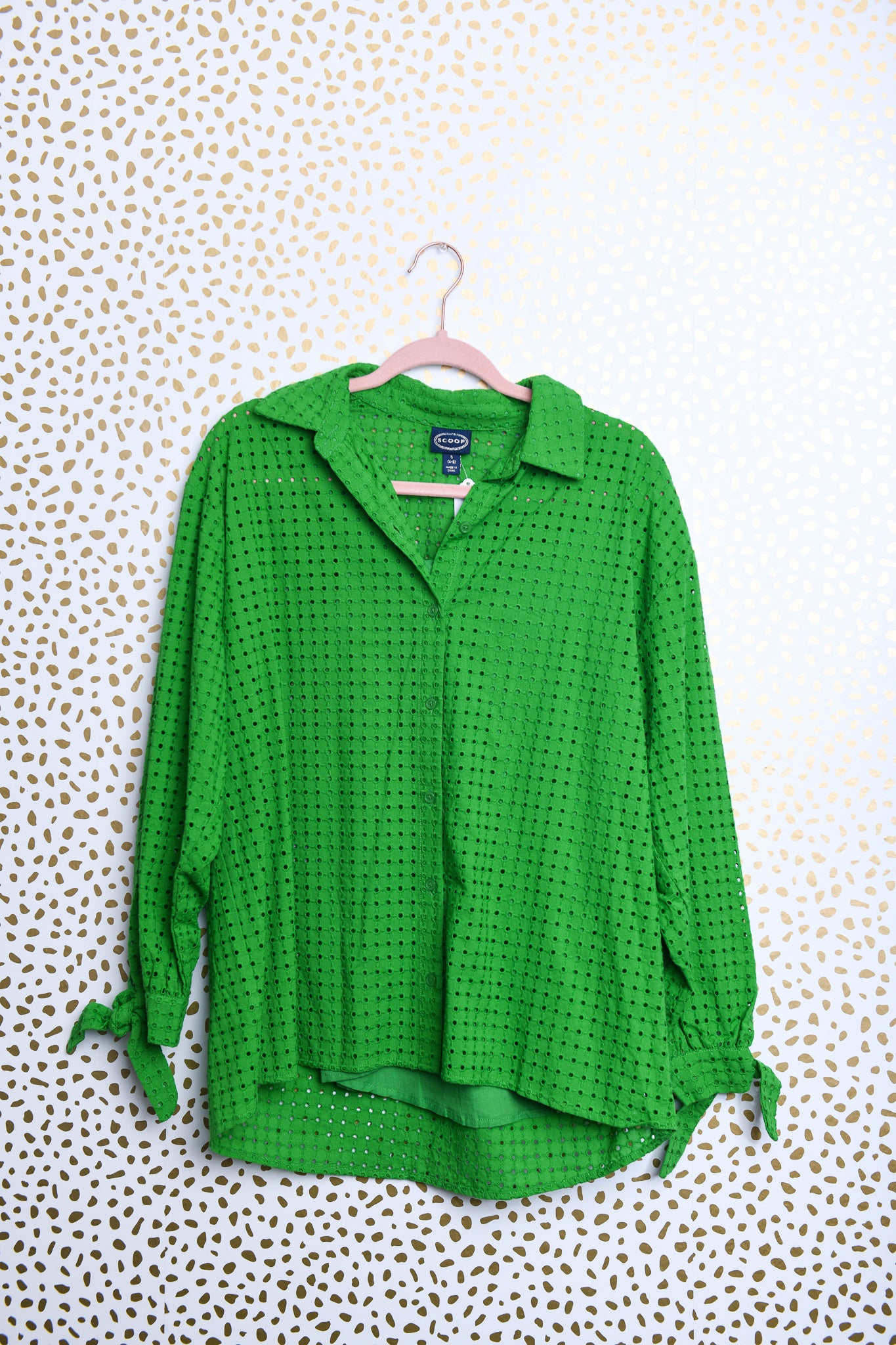 Scoop  long sleeve button down Size S \ EUC