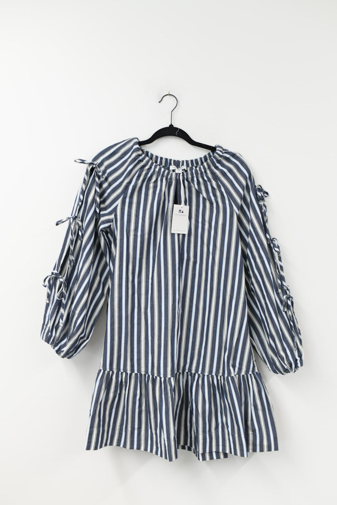 Free Assembly tie sleeve mini dress Size XS/NWT