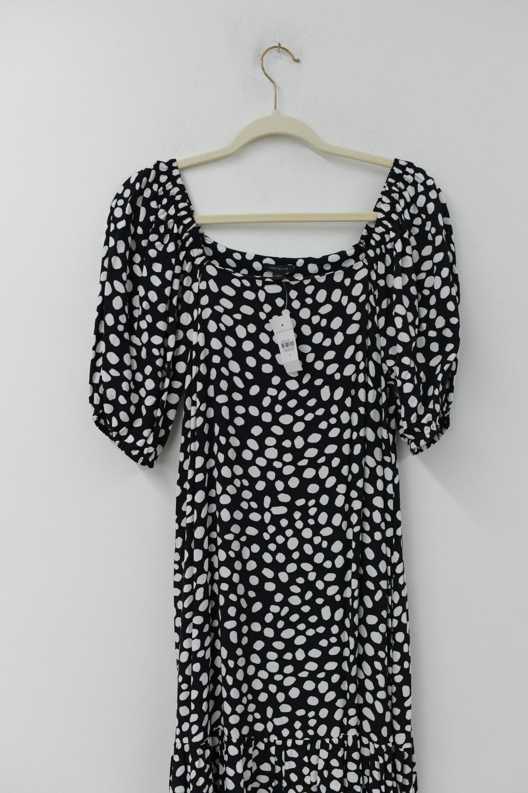 Ann Taylor tiered maxi dress Size S / NWT
